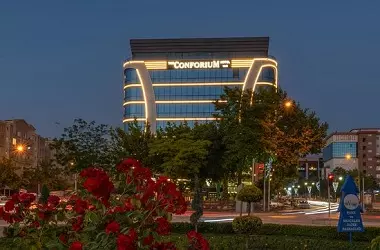 هتل د کنفوریوم وان